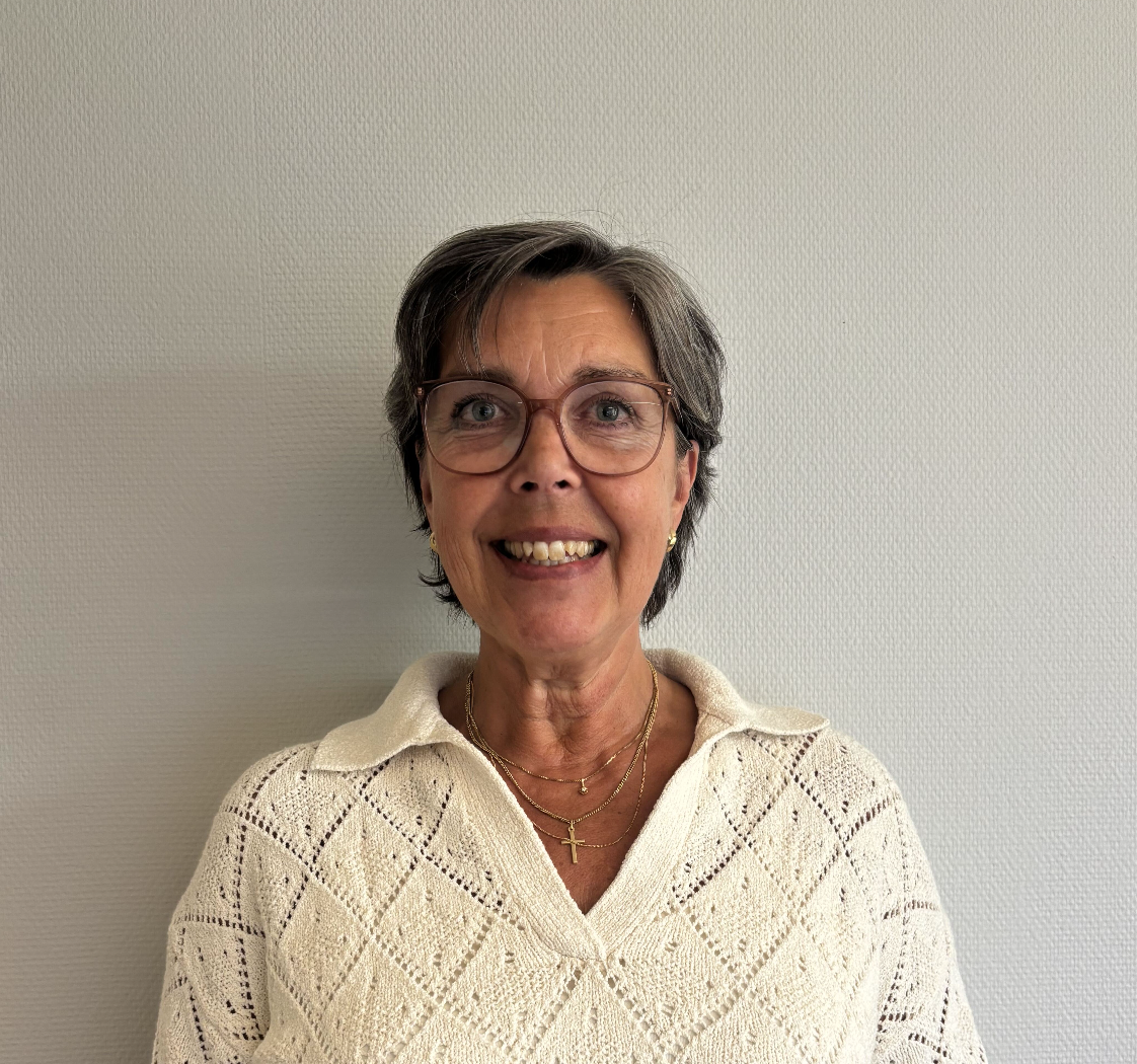 Irene, Lönekonsult